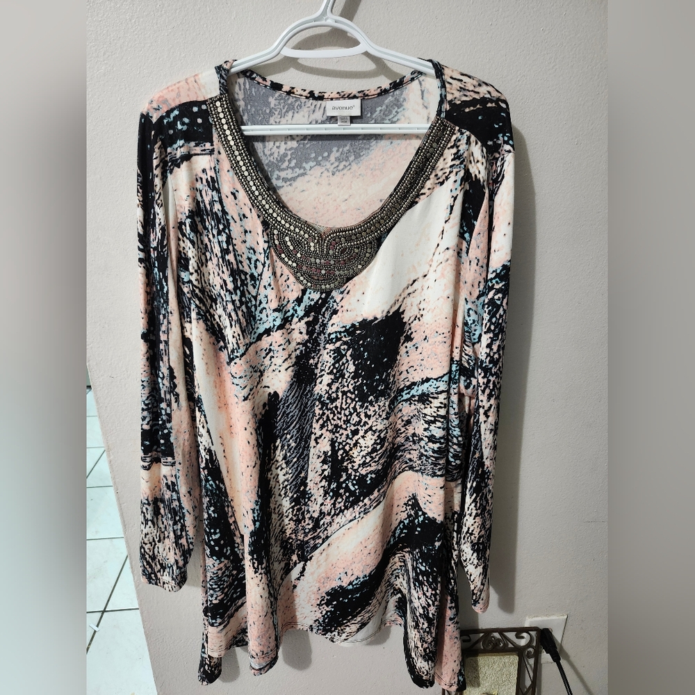 Multi colored tunic top